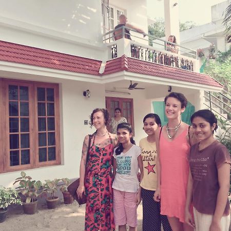 Villa Mariana Kochi Exterior foto